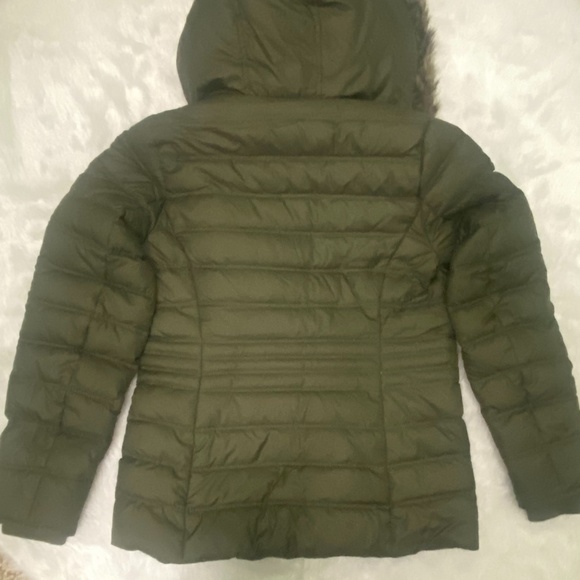 tommy hilfiger jacket - Picture 2 of 6